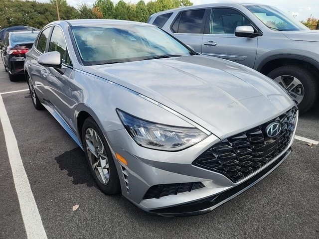 2023 Hyundai Sonata SEL photo 3