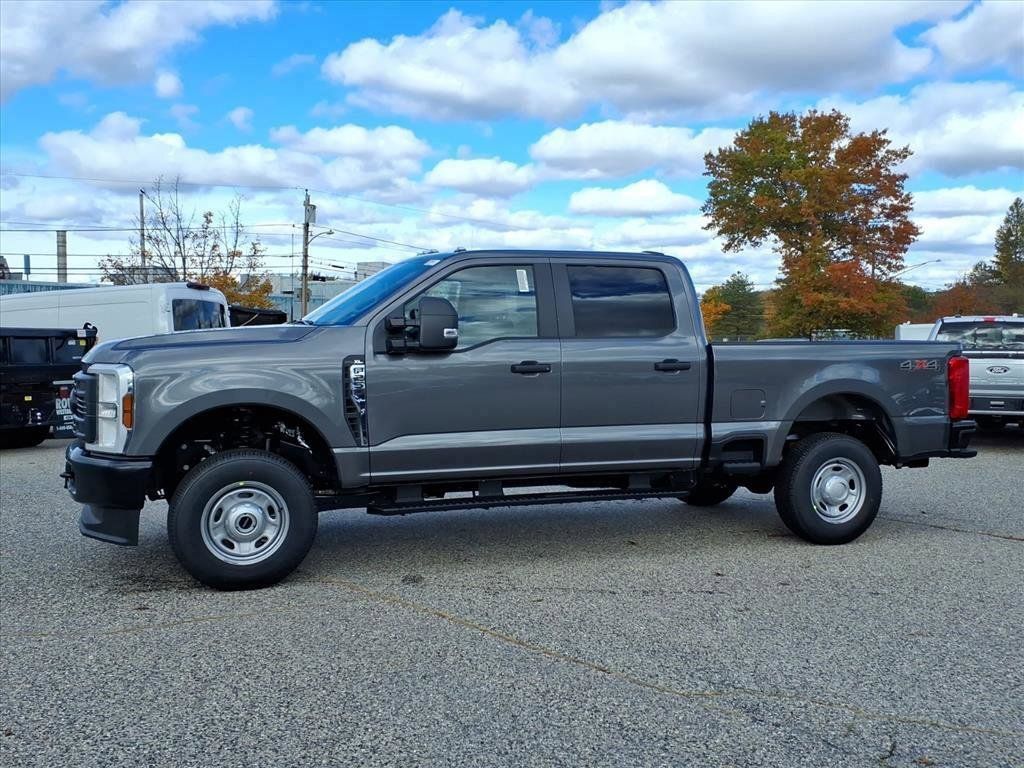 2026 Ford F-250 XL photo 3