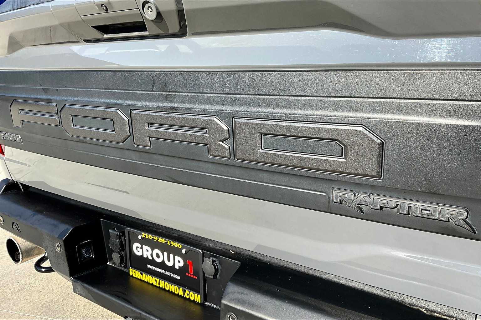2021 Ford F-150 Raptor photo 28