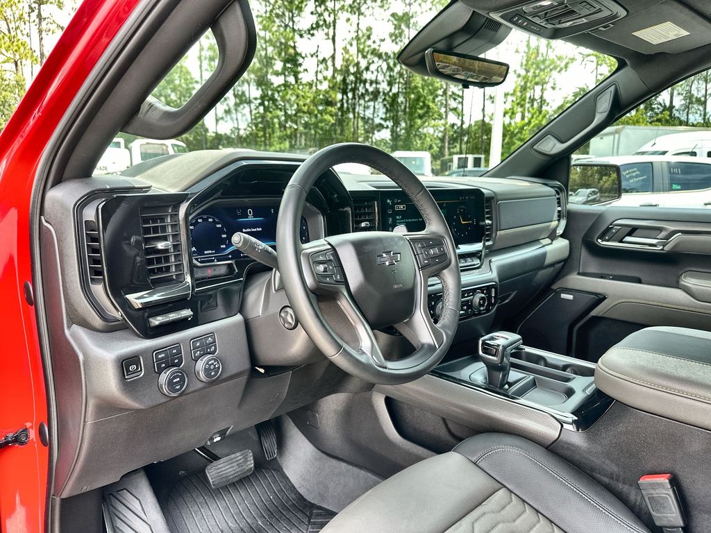 2023 Chevrolet Silverado 1500 ZR2 photo 9