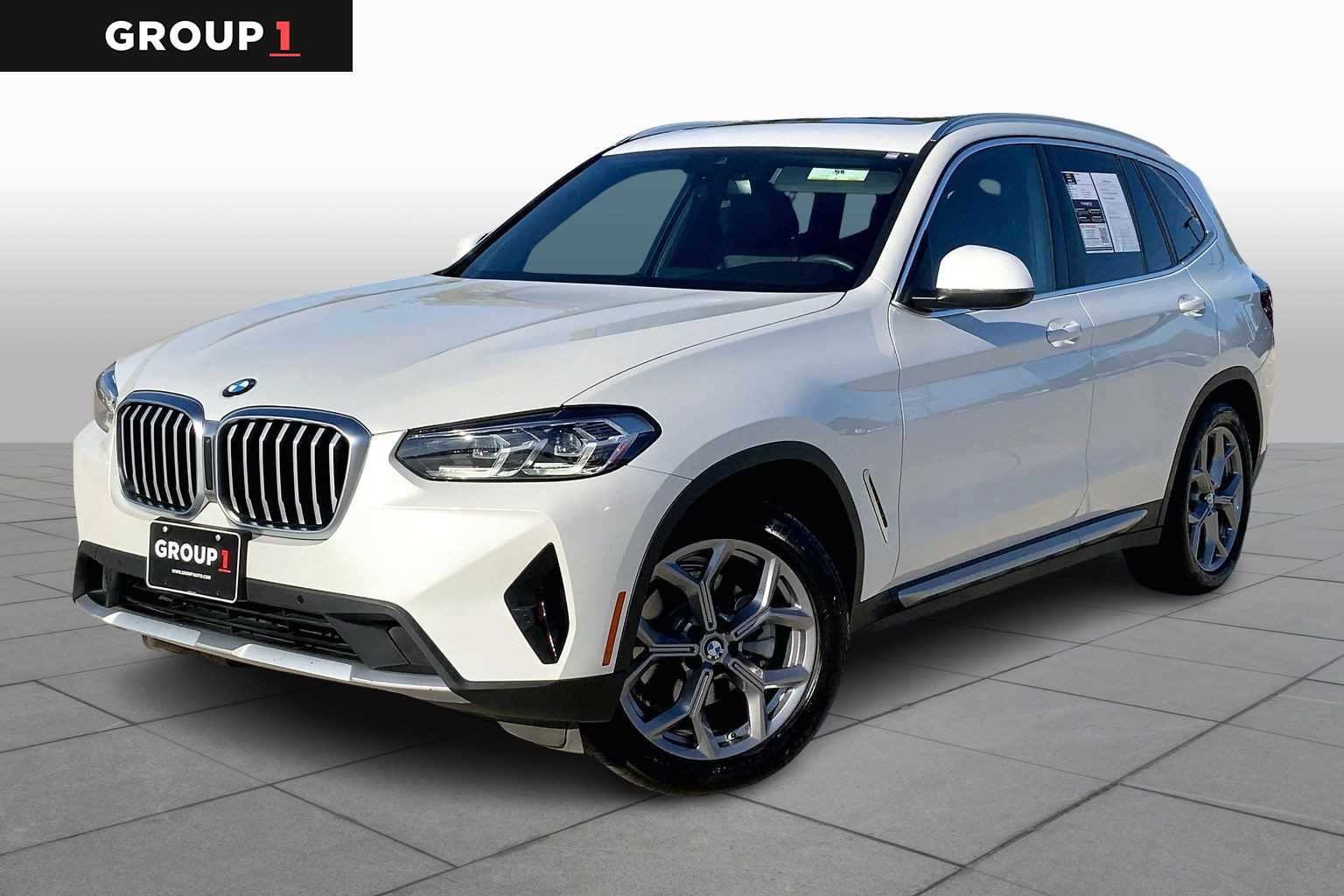 2023 BMW X3 30i's photo