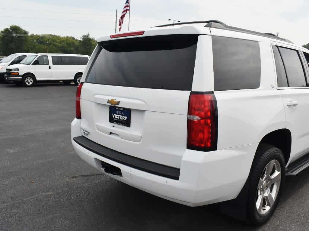 2016 Chevrolet Tahoe LT photo 25