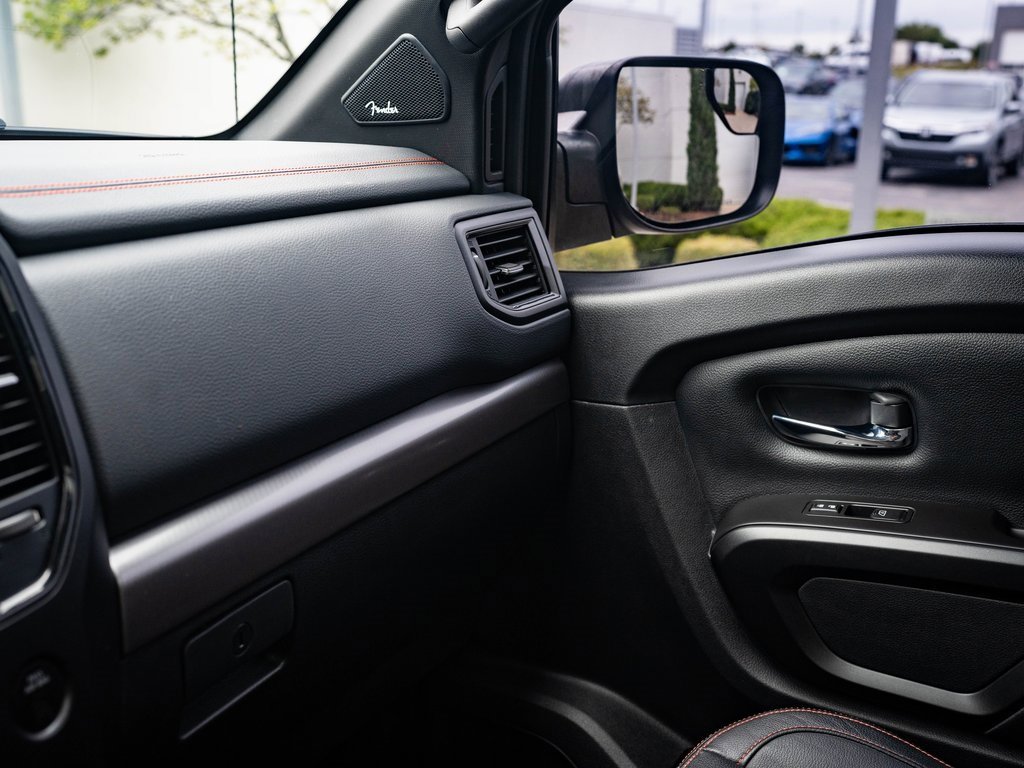 2021 Nissan Titan PRO-4X photo 33