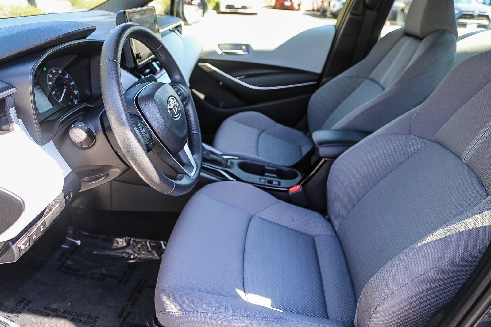 2024 Toyota Corolla Hybrid SE photo 17