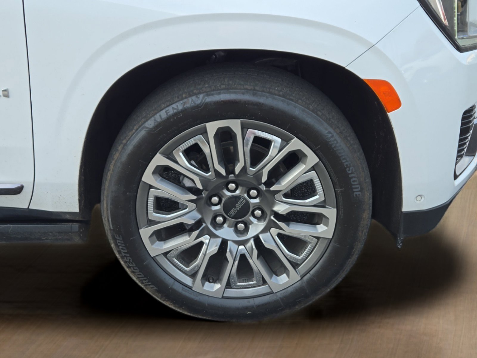 2023 Gmc Yukon Denali Ultimate photo 4
