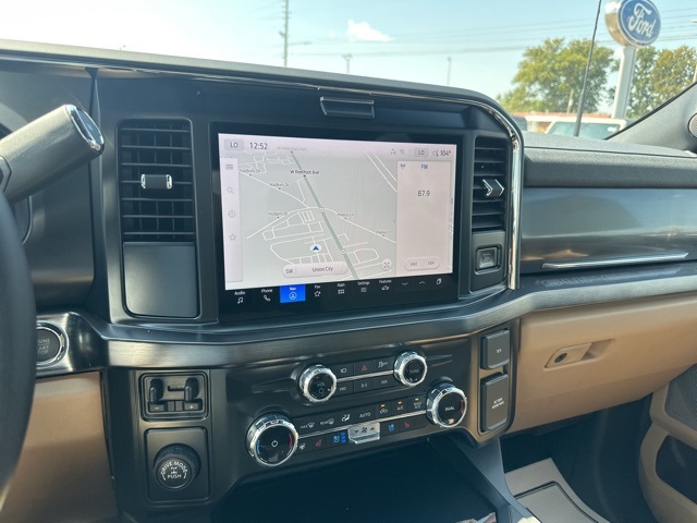 2026 Ford F-350 Lariat photo 34