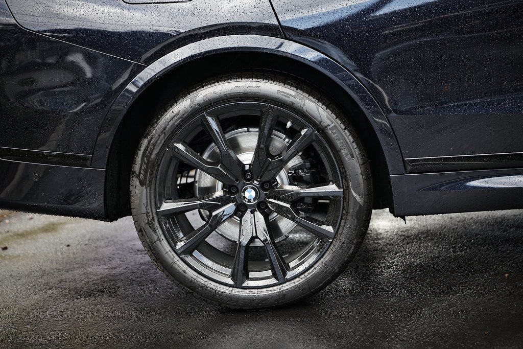 2026 Bmw X7 xDrive40i photo 3
