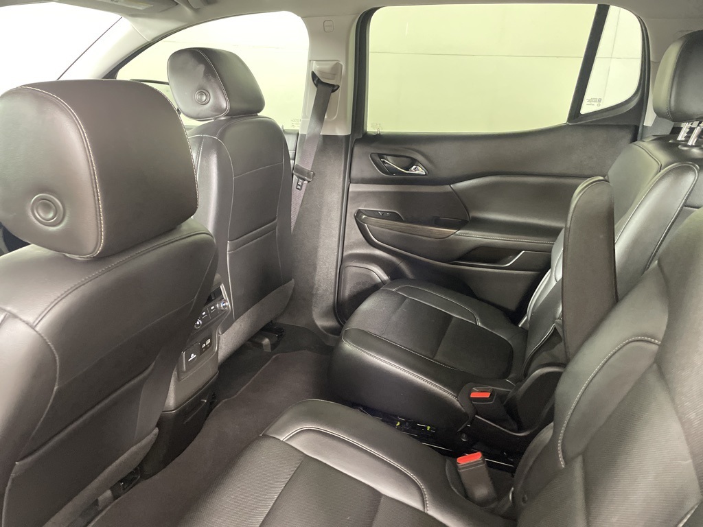 2023 Gmc Acadia SLT photo 35