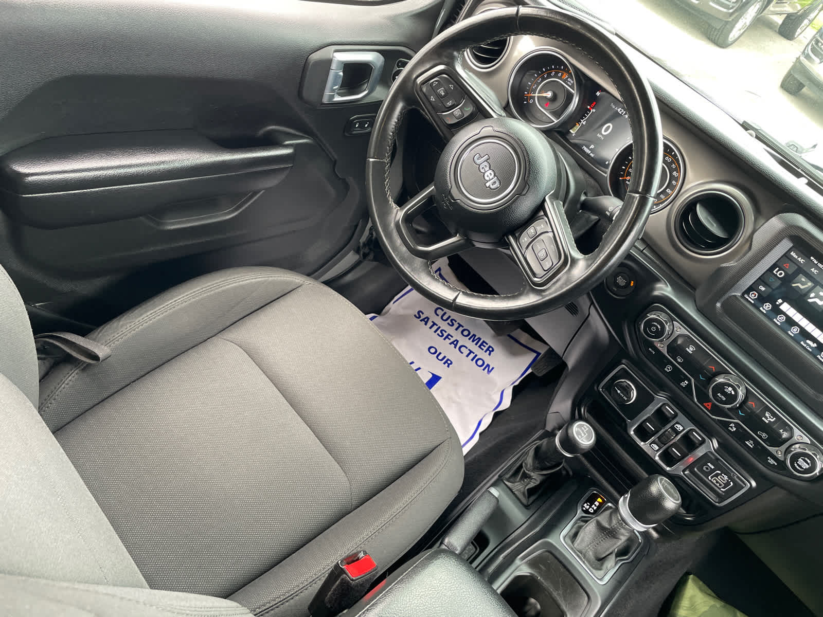 2021 Jeep Gladiator Sport S photo 14