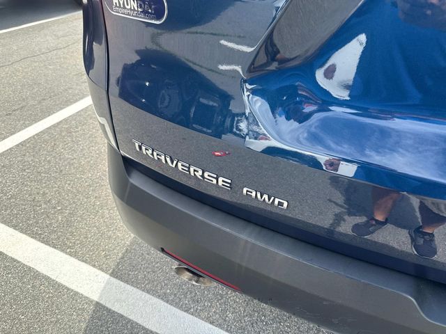 2023 Chevrolet Traverse Leather photo 3