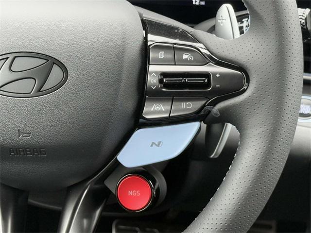 2025 Hyundai Elantra N Base photo 22