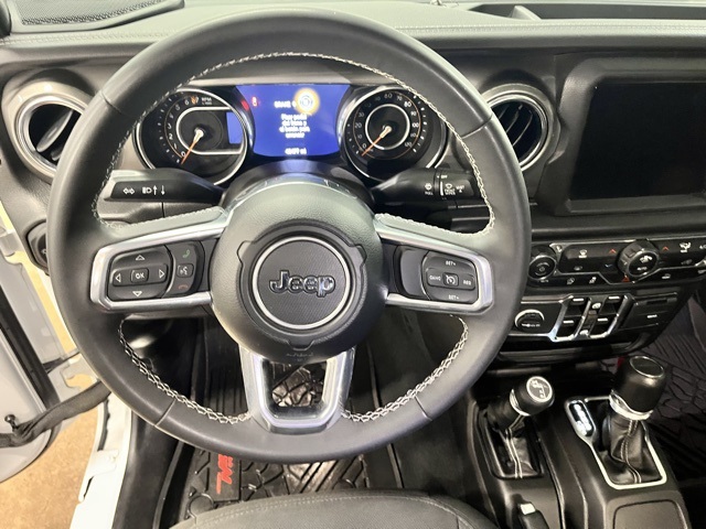 2023 Jeep Gladiator Overland photo 15