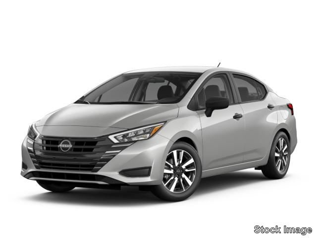 2025 Nissan Versa SV photo 13