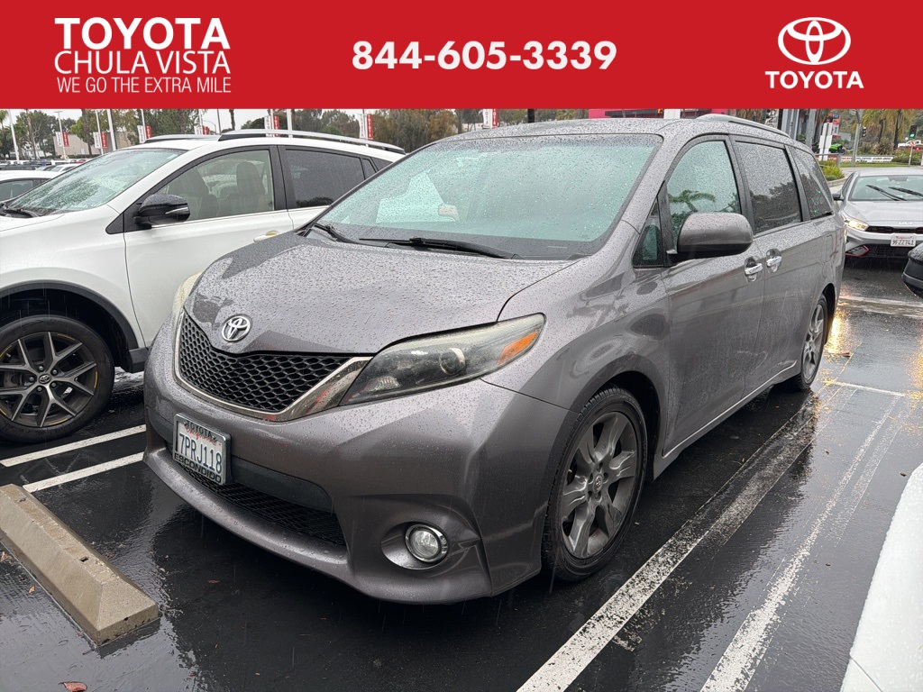 2015 Toyota Sienna SE