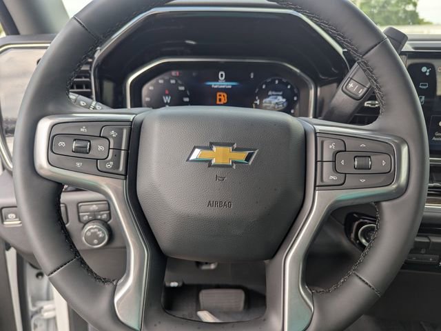 2025 Chevrolet Silverado 1500 LT photo 26