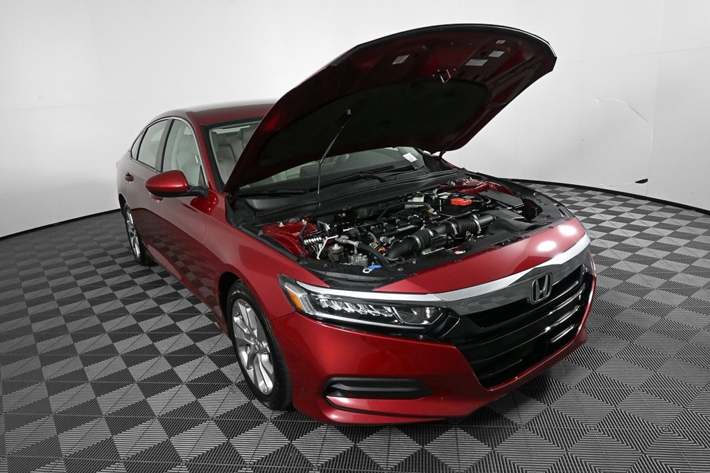2018 Honda Accord LX photo 29