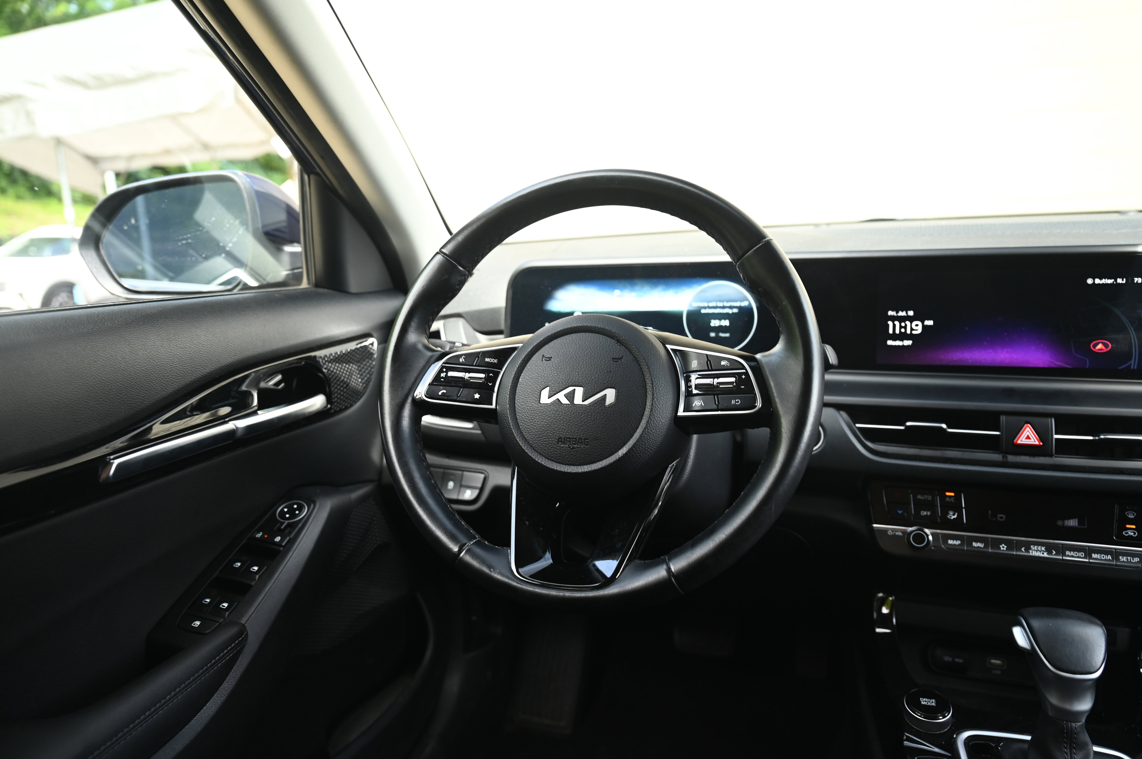 2024 Kia Seltos EX photo 31