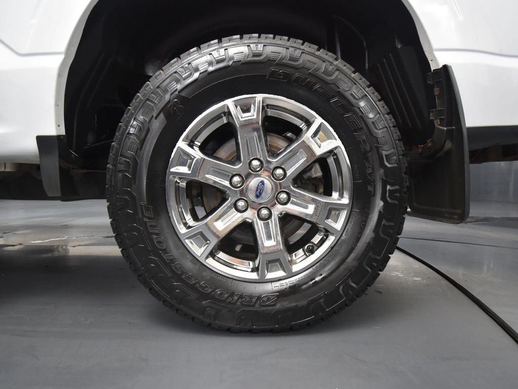 2021 Ford F-150 Lariat photo 10