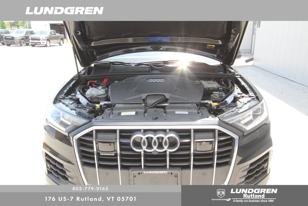 2022 Audi Q7 55 Premium Plus photo 22