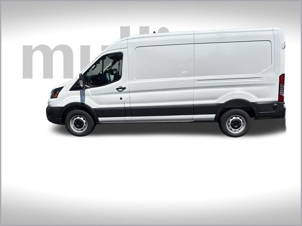 2025 Ford Transit photo 4