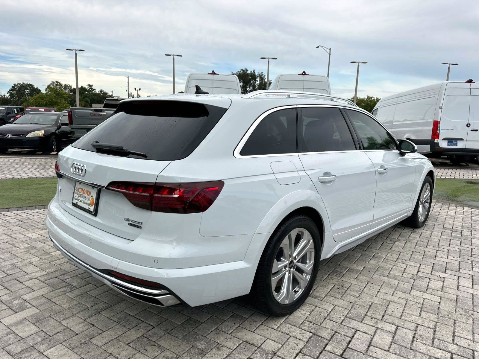 2024 Audi A4 Allroad 45 Premium Plus photo 3