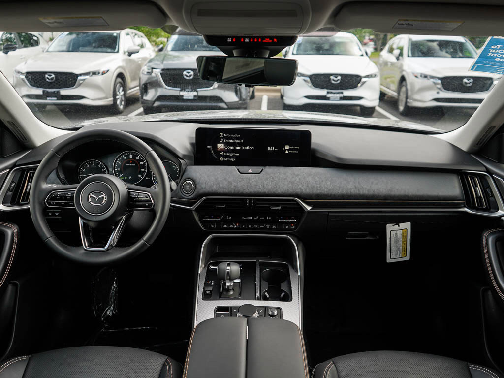 2025 Mazda CX-90 3.3 Turbo Preferred photo 11