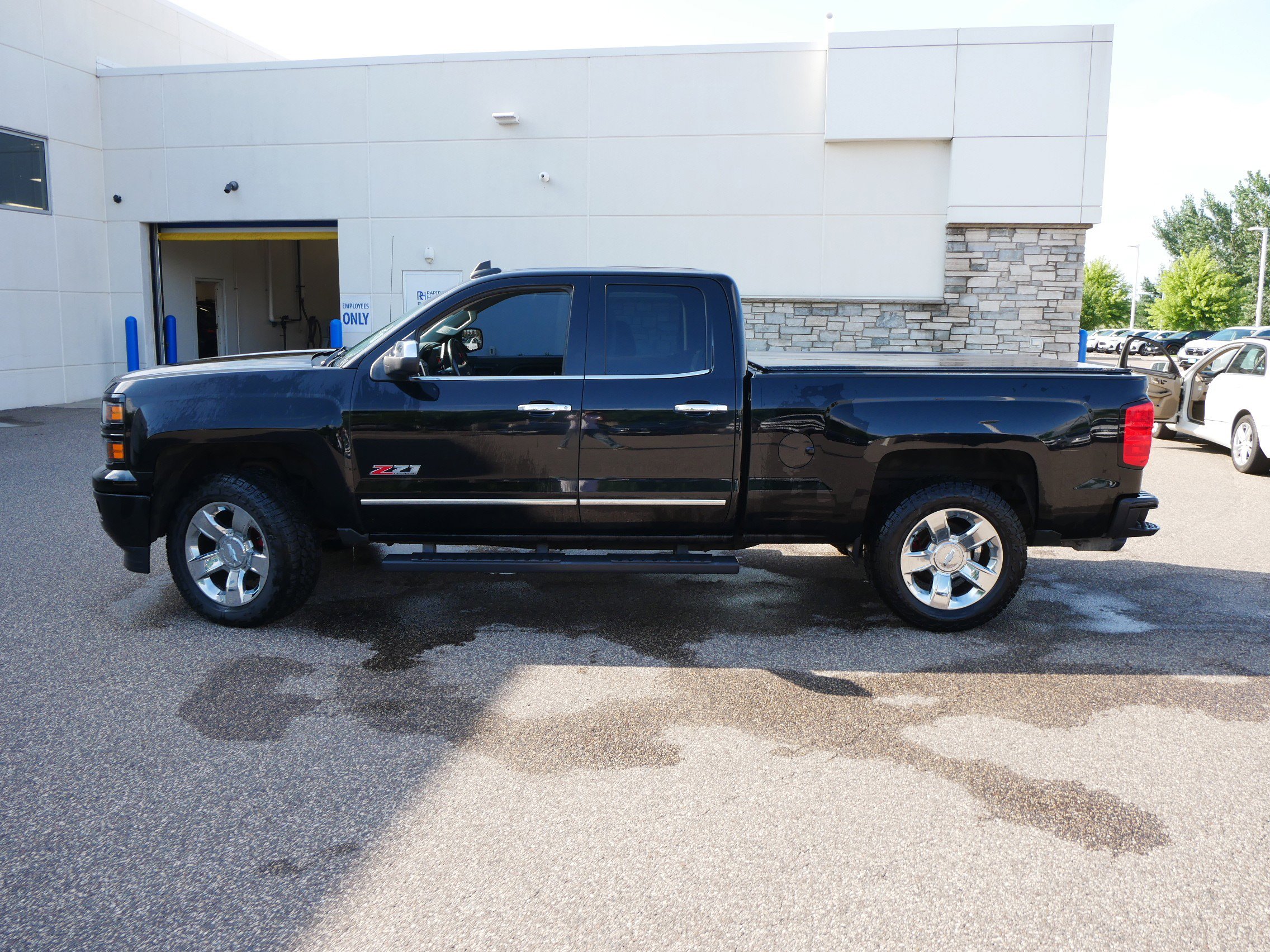 Used 2015 Chevrolet Silverado 1500 LTZ with VIN 1GCVKSEC9FZ410329 for sale in Coon Rapids, Minnesota