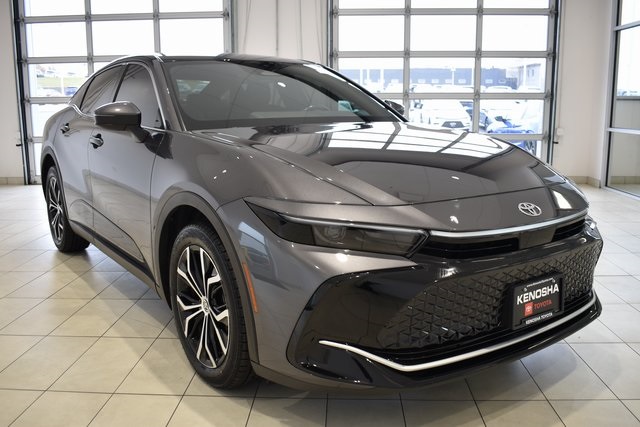 2023 Toyota Crown XLE's photo