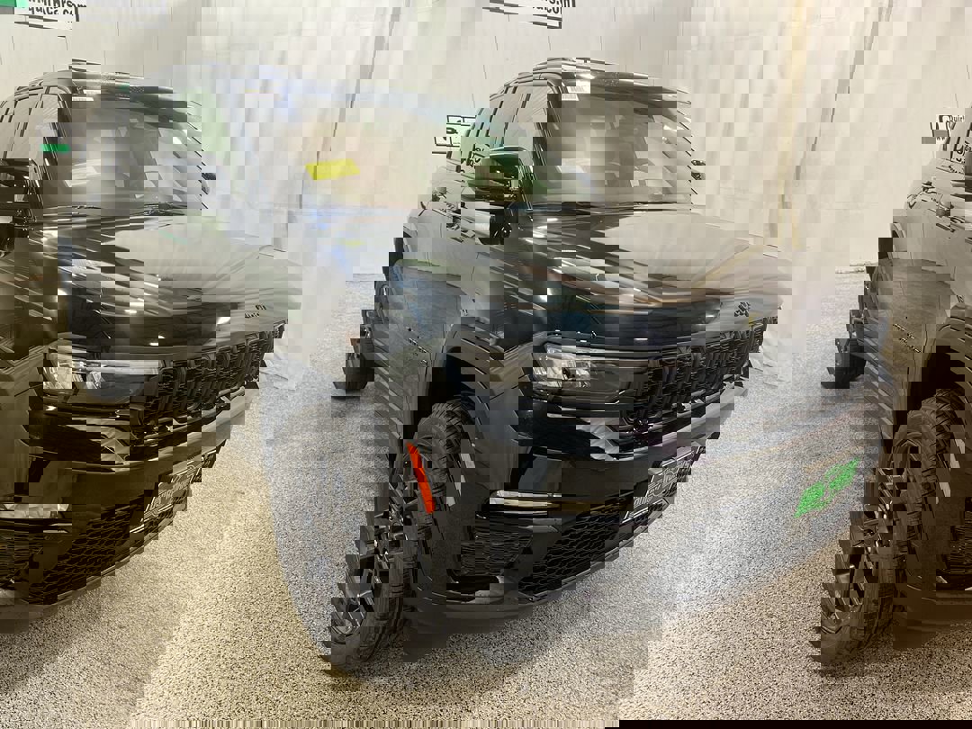 2025 Jeep Grand Cherokee Limited's photo