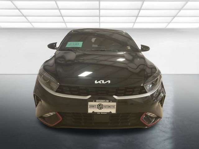 2024 Kia Forte GT-Line photo 2