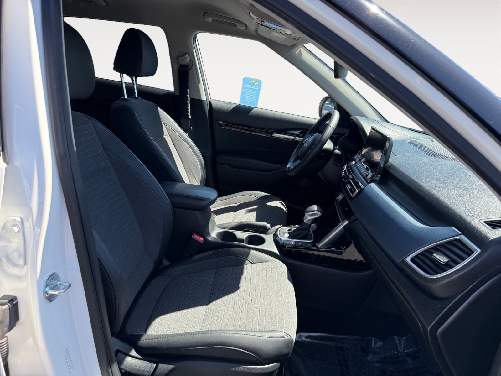 2022 Kia Seltos S photo 17