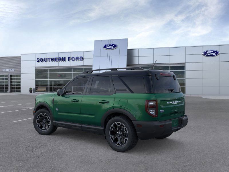 2025 Ford Bronco Sport Outer Banks photo 4