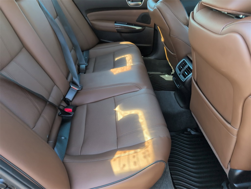 2019 Acura TLX 3.5L Advance photo 30