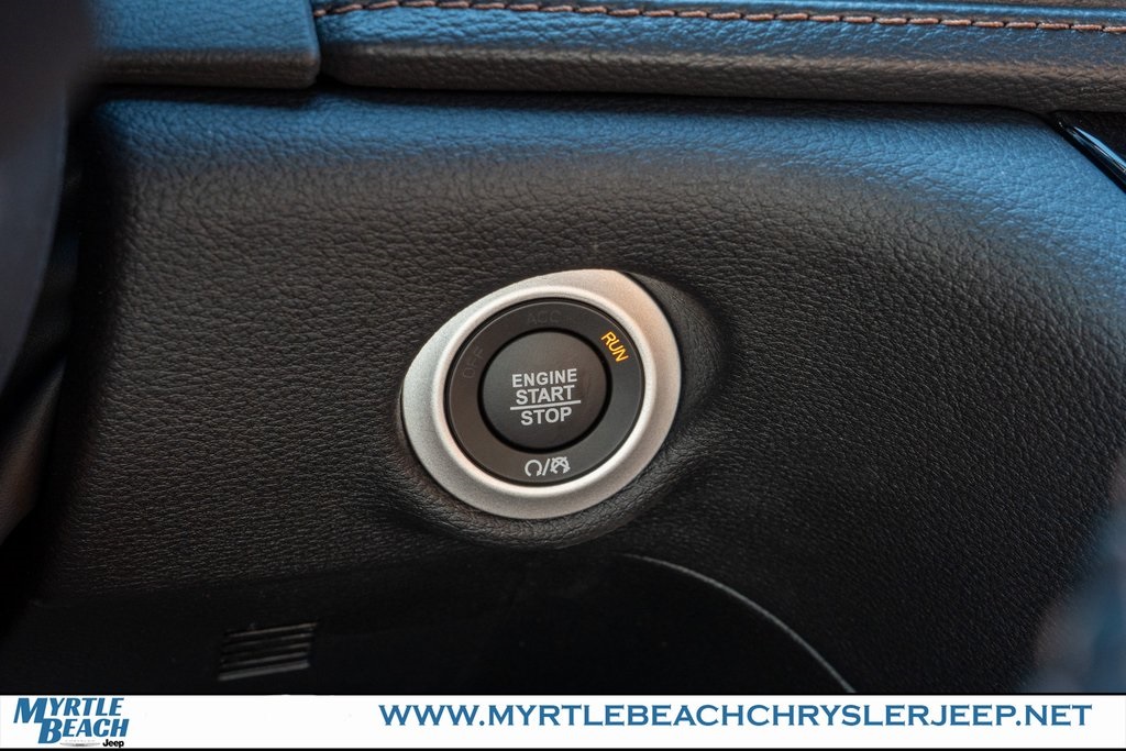 2026 Chrysler Pacifica Pinnacle photo 26