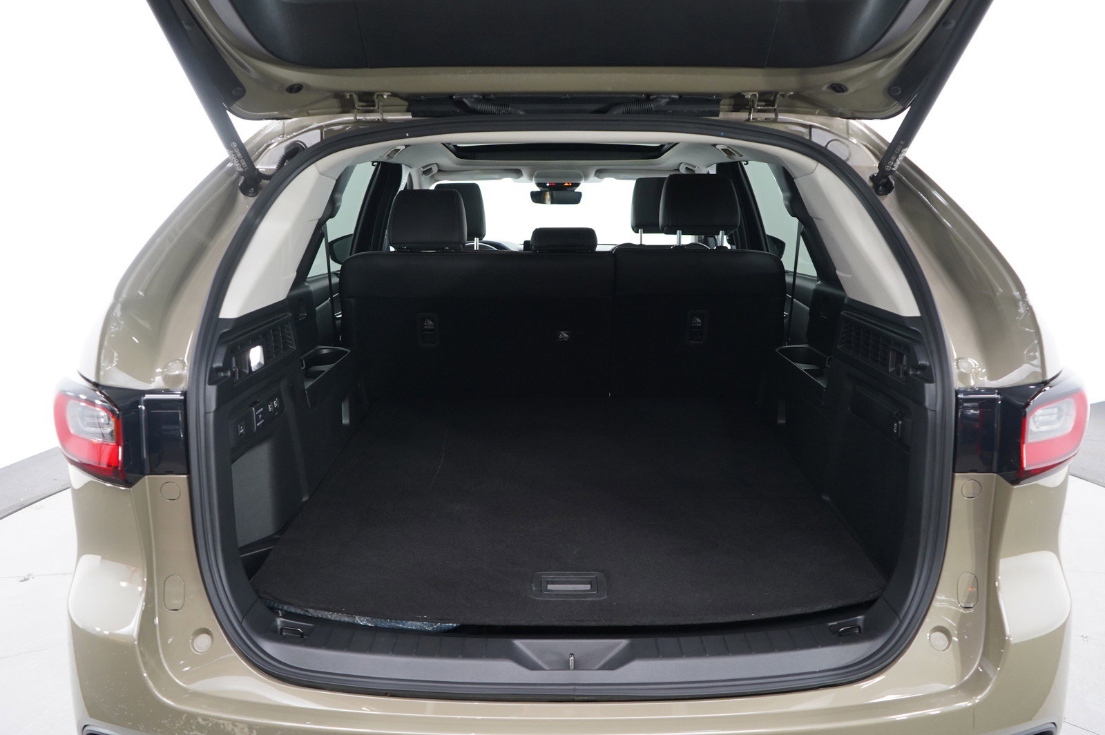 2025 Mazda CX-70 Premium photo 16