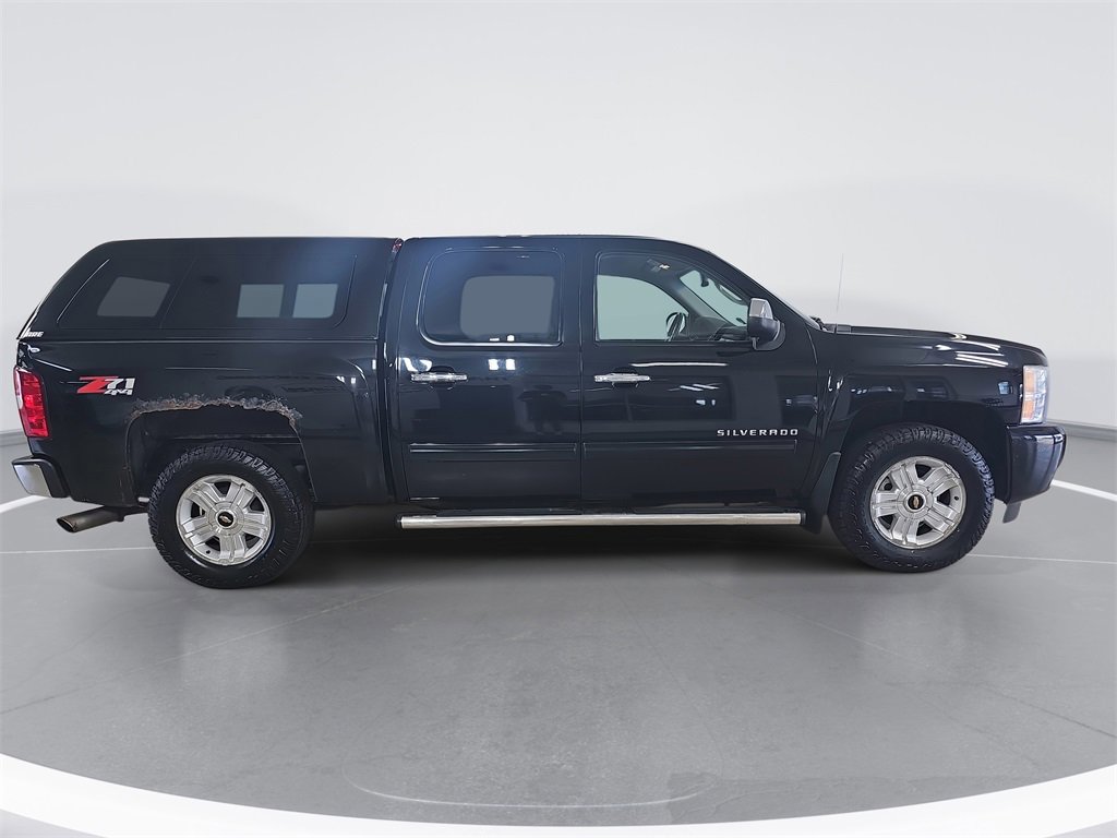 2011 Chevrolet Silverado 1500 LTZ photo 2