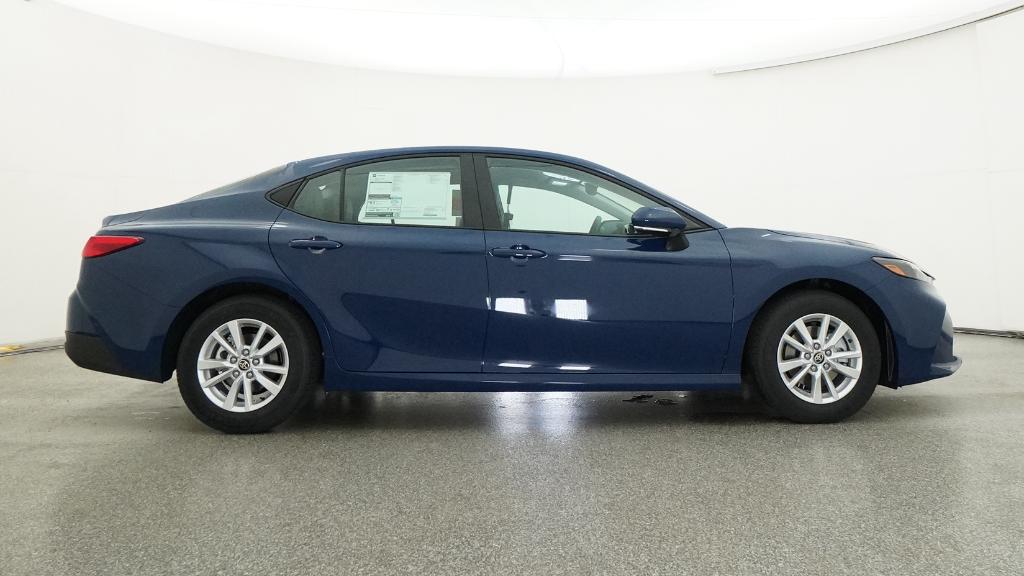 2026 Toyota Camry LE photo 26