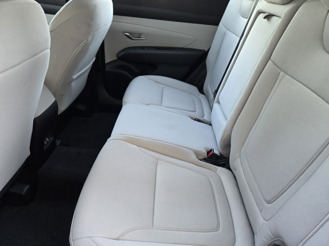 2026 Hyundai Tucson SE photo 15