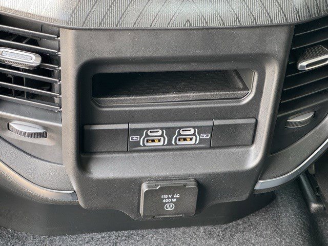 2026 Ram 1500 Big Horn photo 28
