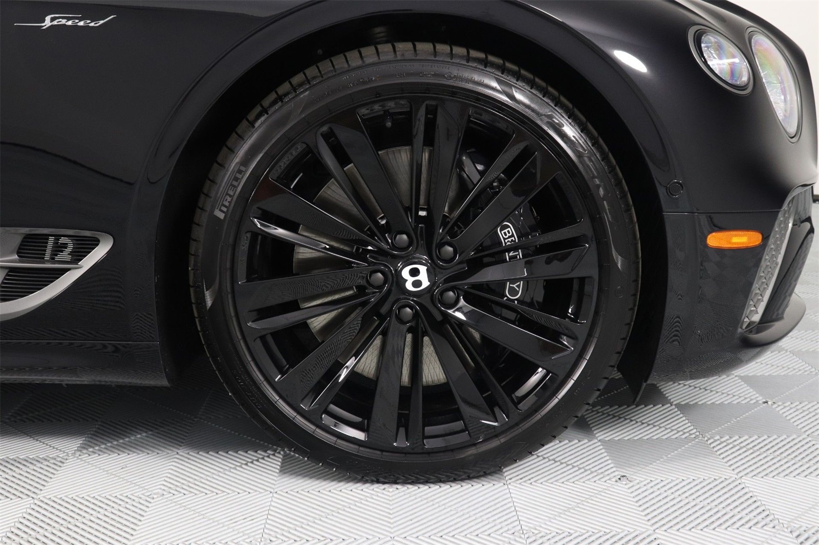 2024 Bentley Continental GT Speed photo 6