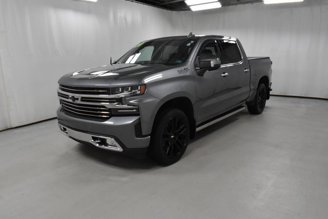2020 Chevrolet Silverado 1500 High Country photo 2