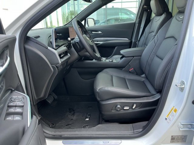 2025 Cadillac XT4 Premium Luxury photo 11
