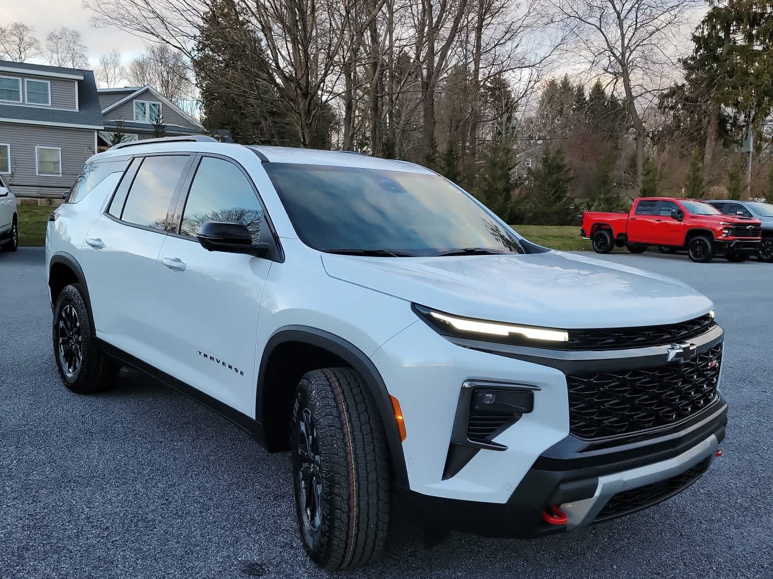 2026 Chevrolet Traverse Z71 photo 3