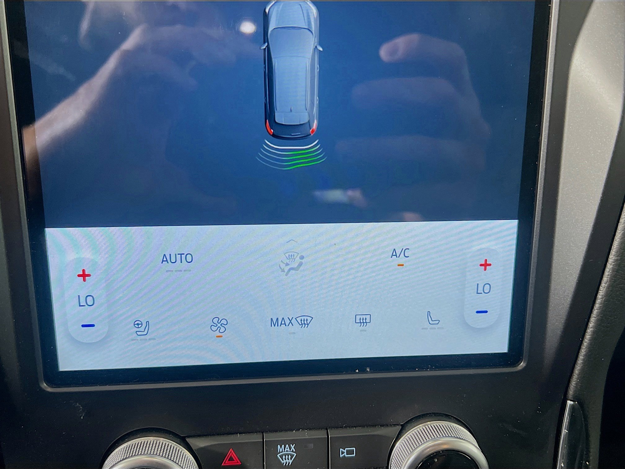 2024 Ford Edge Titanium photo 20