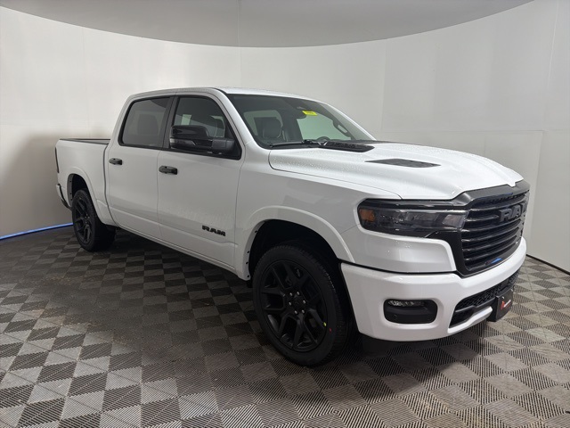2026 RAM Ram 1500 Pickup Laramie's photo