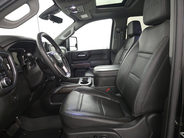 2023 Gmc Sierra HD Denali photo 3
