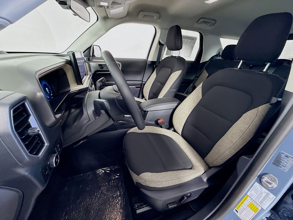 2025 Ford Bronco Sport Big Bend photo 18