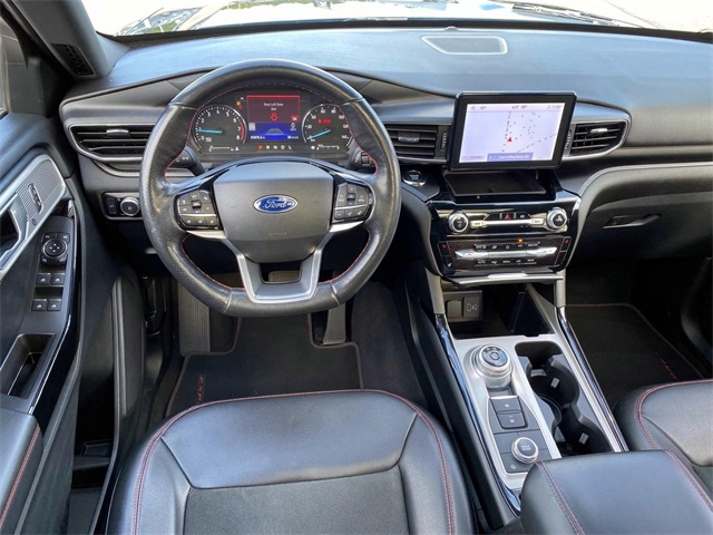 2022 Ford Explorer ST-Line photo 11