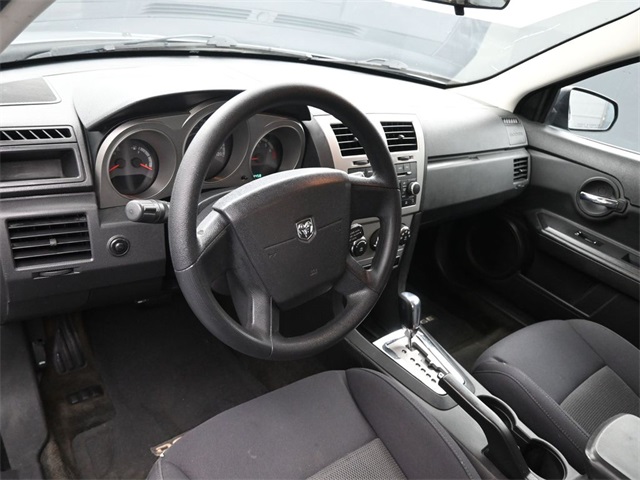 2010 Dodge Avenger SXT photo 15