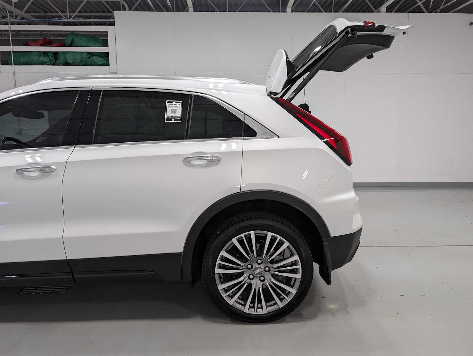 2024 Cadillac XT4 Premium Luxury photo 10
